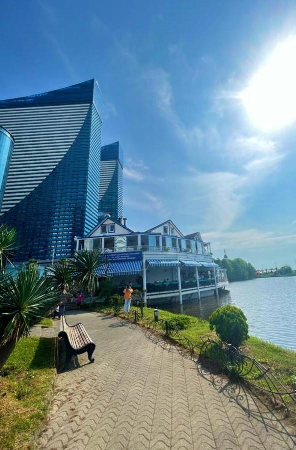 באטומי Orbi City Sea Side & Sea View Towers מראה חיצוני תמונה